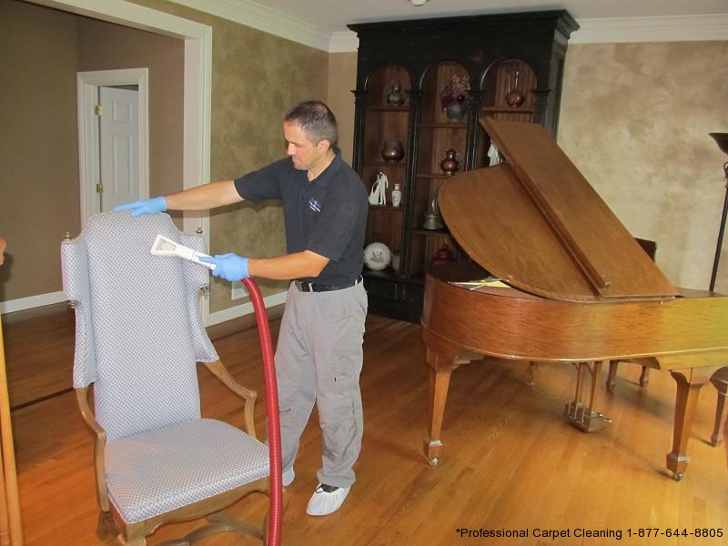 upholstery-cleaning-2